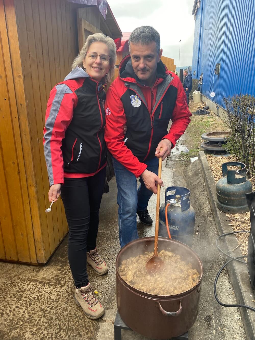 5 - Škvarkŷ muśiv mišaty poriadnŷj chvop