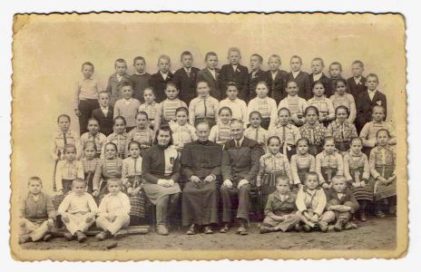 003CH06 - Školské roky babinej sestry Kristíny Stričovej