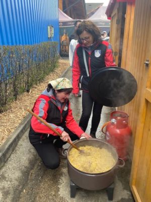 6 - Strjasky śa vŷdariva, ľen ju treba dosolity