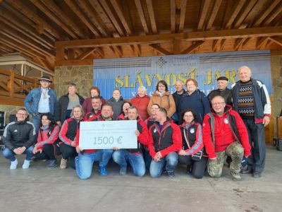 9 - Porota nas oceňiva peršŷm miscom