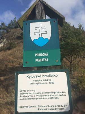 Tabuľa chráneného územia